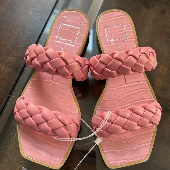 Dolce Vita
Indy Braided Flat Square Toe Sandals - Picture 4 of 8